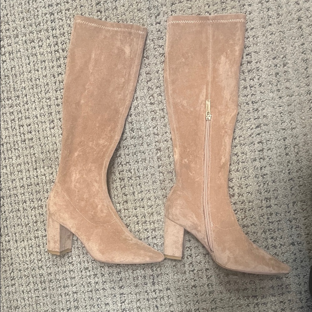 Silent D Knee high suede boots